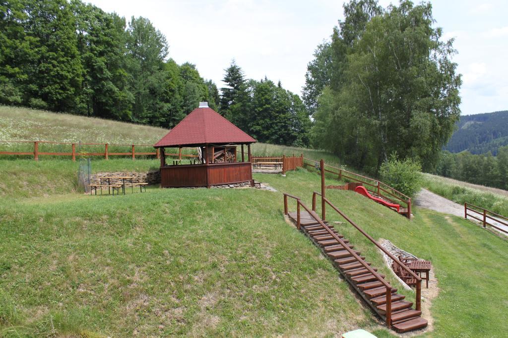 Apartmany Vydrysek Srni Bagian luar foto